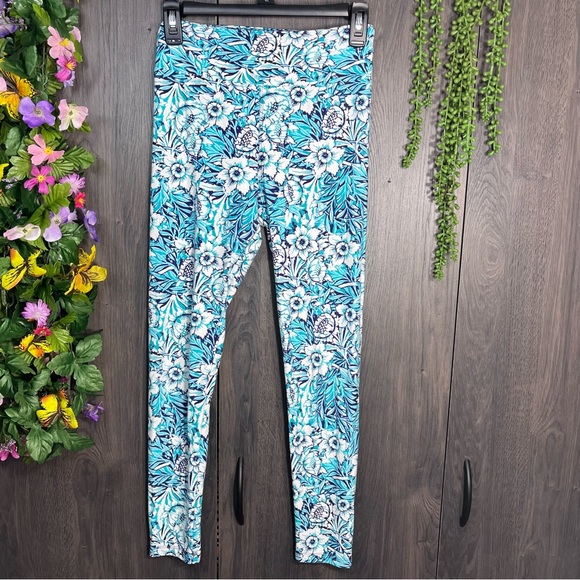 🌼3/$30🌼LulaRoe Floral Tropical Printed One Size Leggings - Picture 3 of 16